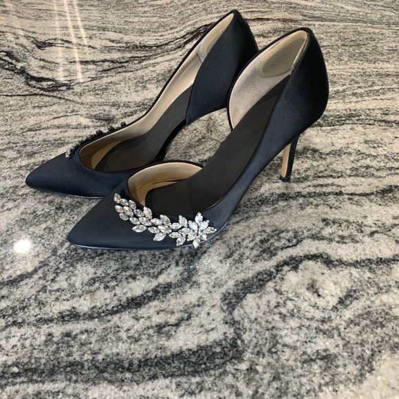 Enzo Angiolini Black Embellished Heels - Picture 4 of 5